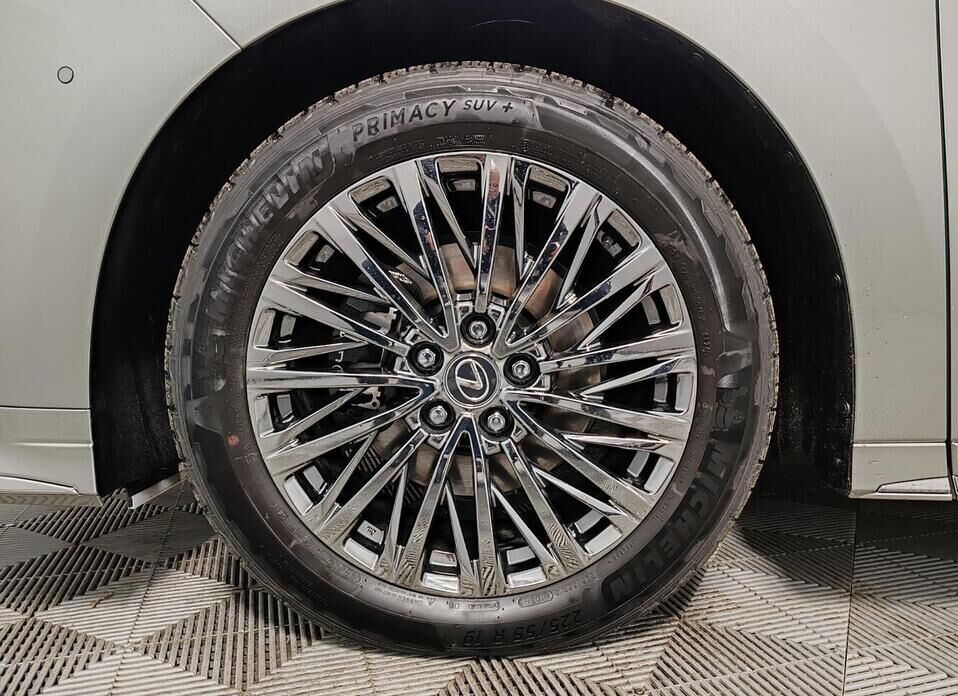 Lexus LM, II 350h 2.5hyb CVT (190 л.с.) 4WD