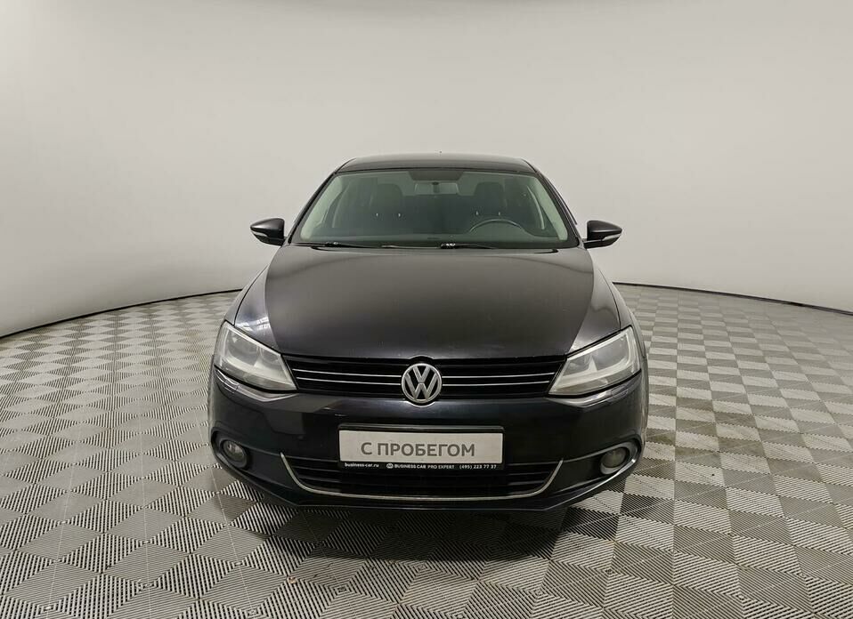 Volkswagen Jetta 1.6 AT (105 л.с.)