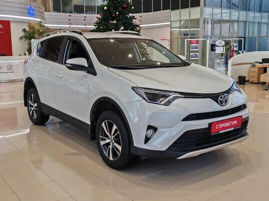 Toyota RAV4, 2016&nbsp;г., 73&nbsp;299&nbsp;км