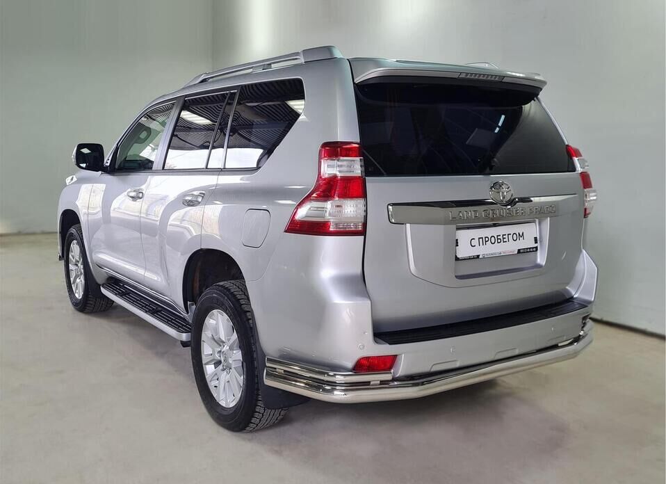 Toyota Land Cruiser Prado, 150 Series Рестайлинг 1 3.0d AT (173 л.с.) 4WD