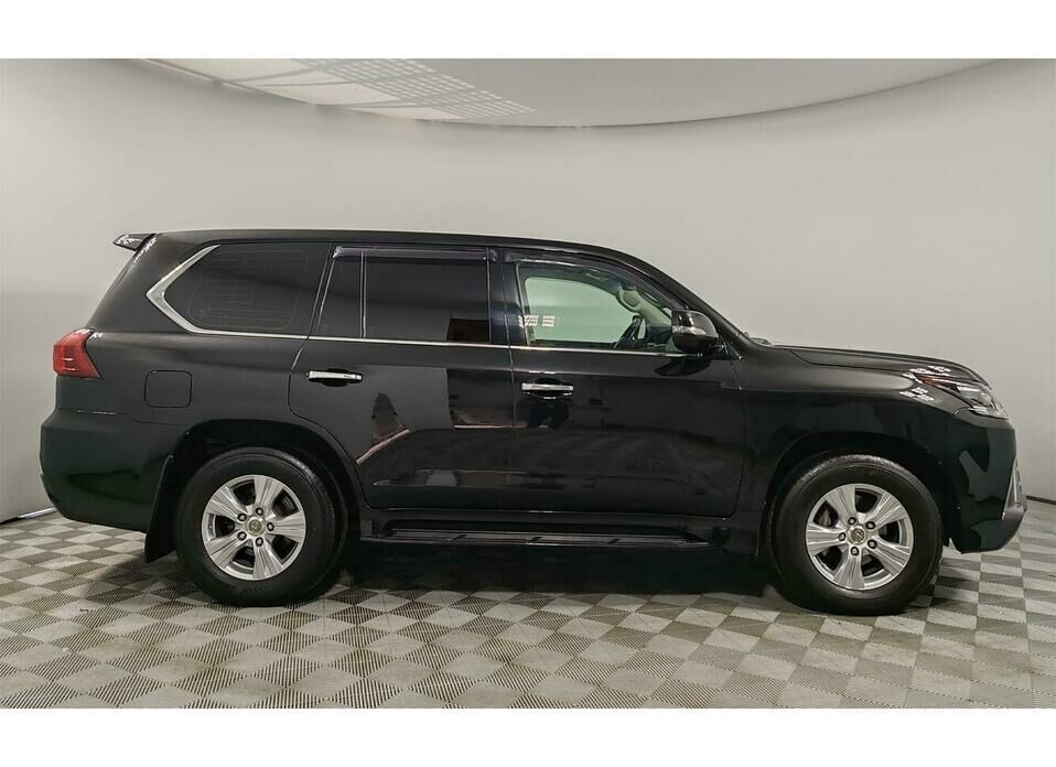 Lexus LX 450d 4.5d AT (272 л.с.) 4WD