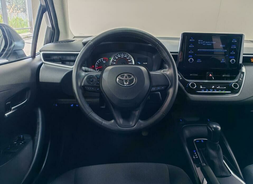 Toyota Corolla 1.6 CVT (122 л.с.)