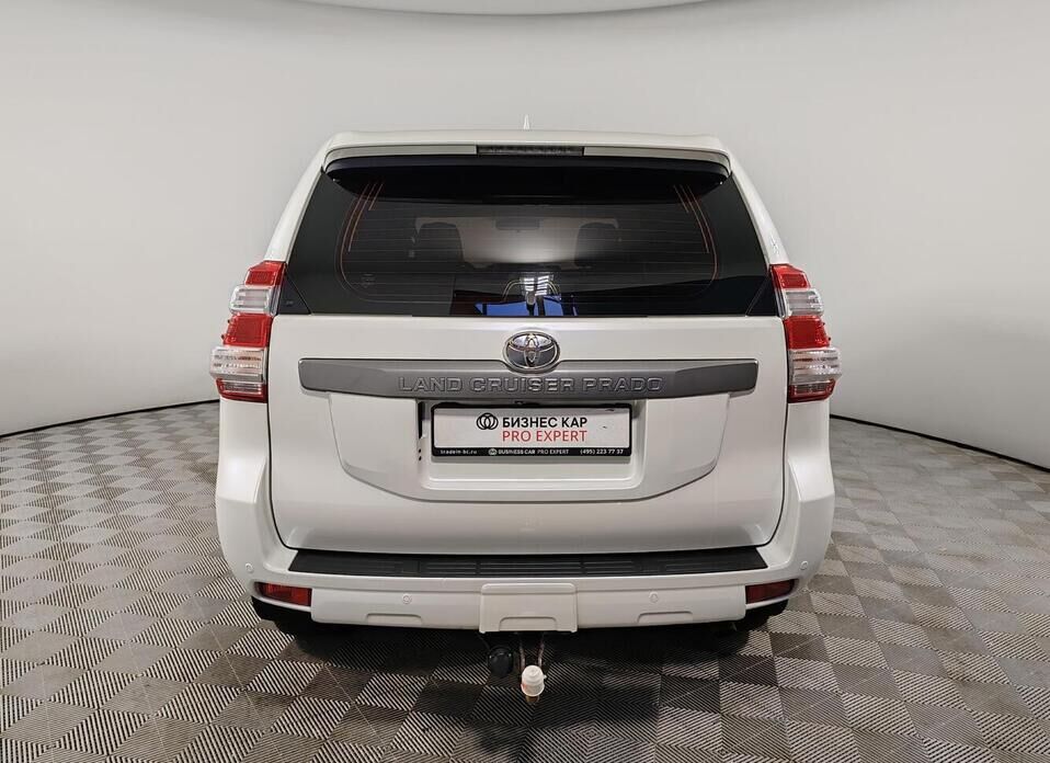 Toyota Land Cruiser Prado, 150 Series Рестайлинг 1 2.8d AT (177 л.с.) 4WD