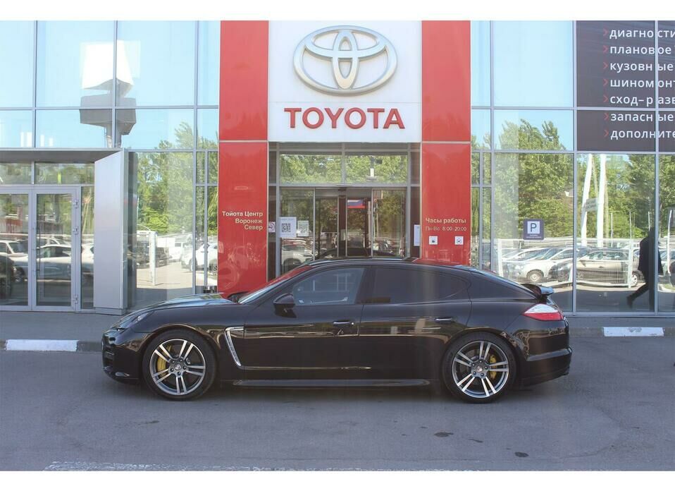 Porsche Panamera Turbo 4.8 AMT (500 л.с.) 4WD