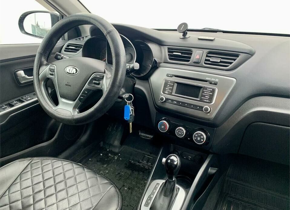 Kia Rio 1.6 AT (123 л.с.)