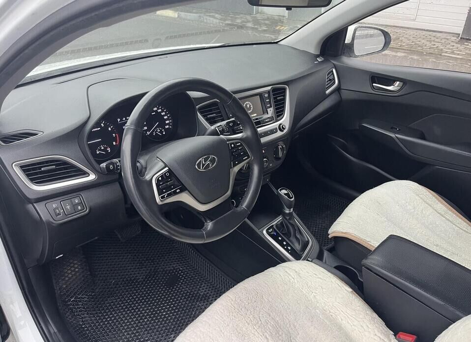 Hyundai Solaris, II 1.6 AT (123 л.с.)