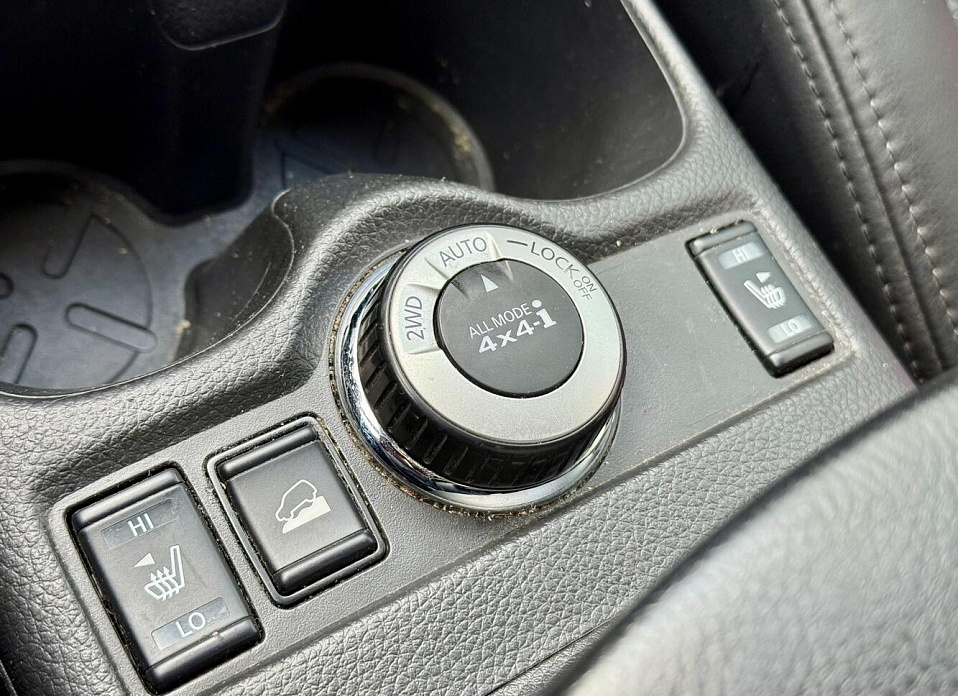 Nissan X-Trail, III Рестайлинг 2.0 CVT (144 л.с.) 4WD