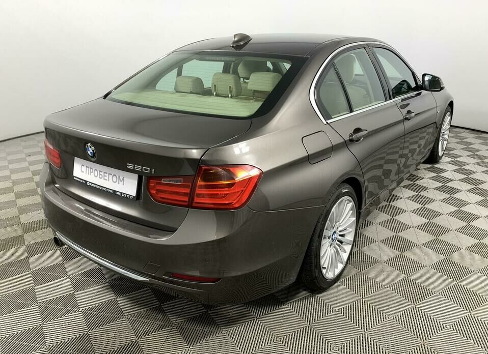 BMW 3 серии 320i 2.0 AT (184 л.с.)