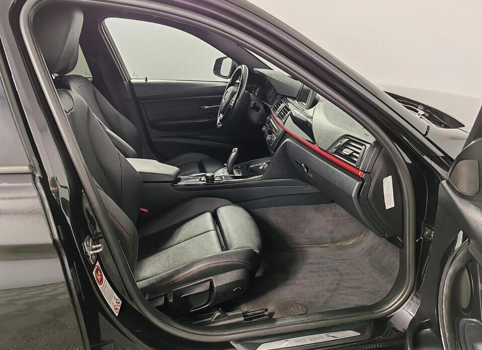 BMW 3 серии 320d xDrive 2.0d AT (184 л.с.) 4WD