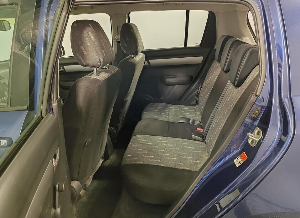 Suzuki Swift, III 1.3 MT (92 л.с.)