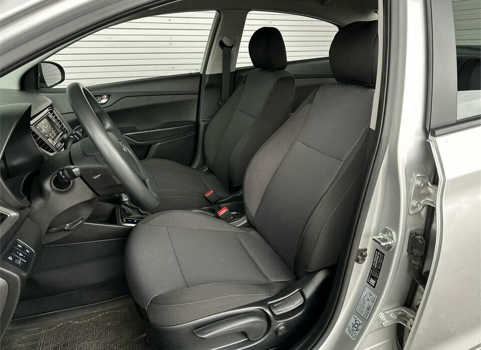 Hyundai Solaris 1.6 AT (123 л.с.)