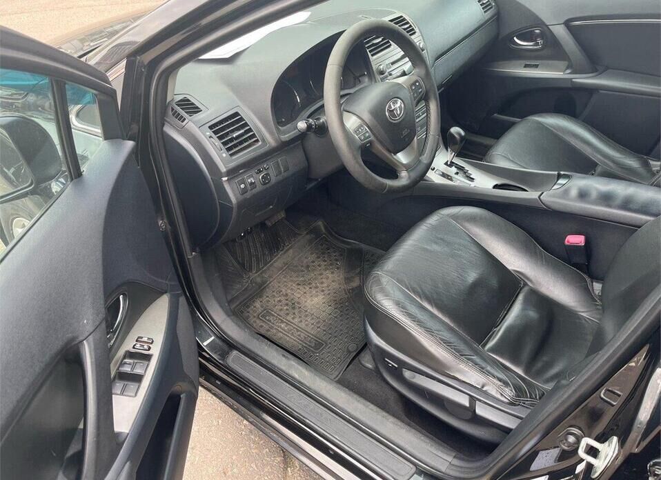 Toyota Avensis, III 1.8 CVT (147 л.с.)