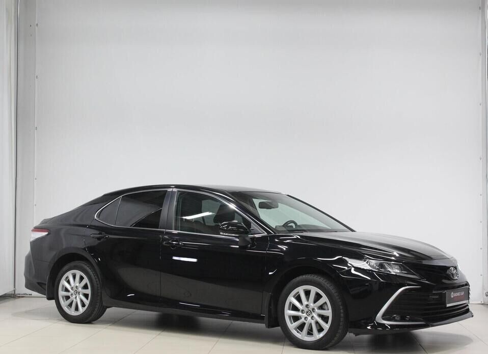 Toyota Camry, VIII (XV70) Рестайлинг 2.0 CVT (150 л.с.)