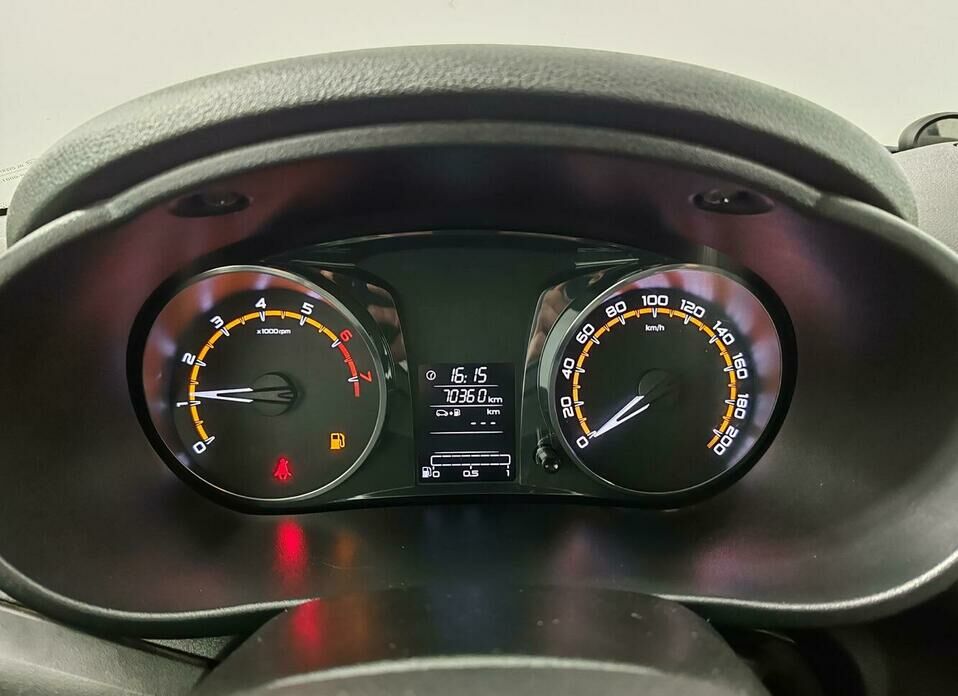 LADA (ВАЗ) Granta 1.6 MT (90 л.с.)