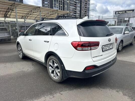 Kia Sorento, 2017&nbsp;г., 235&nbsp;390&nbsp;км