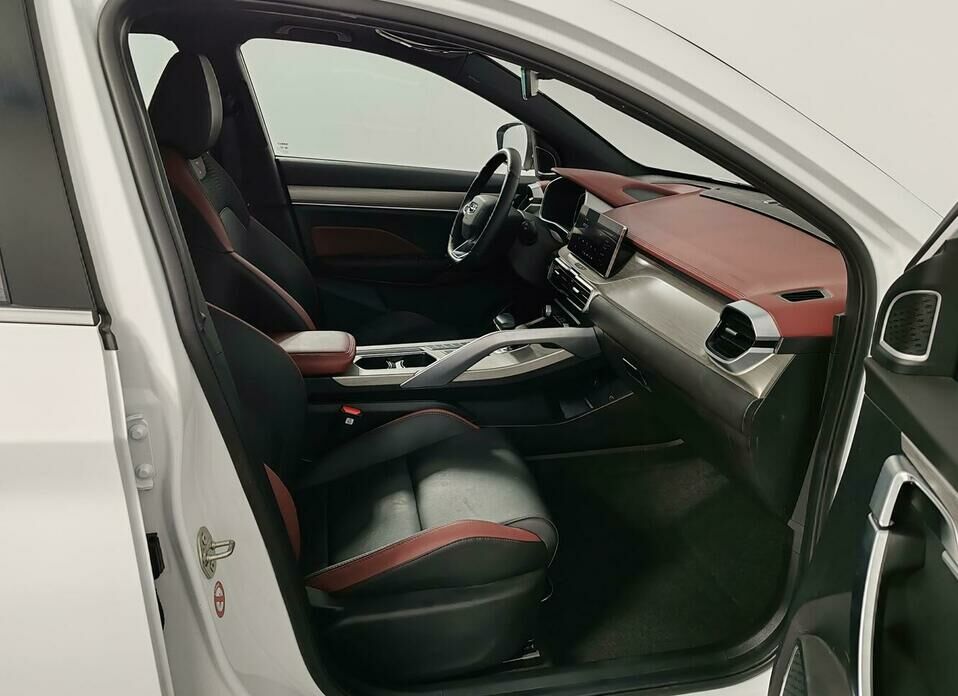 Geely Coolray 1.5 AMT (147 л.с.)