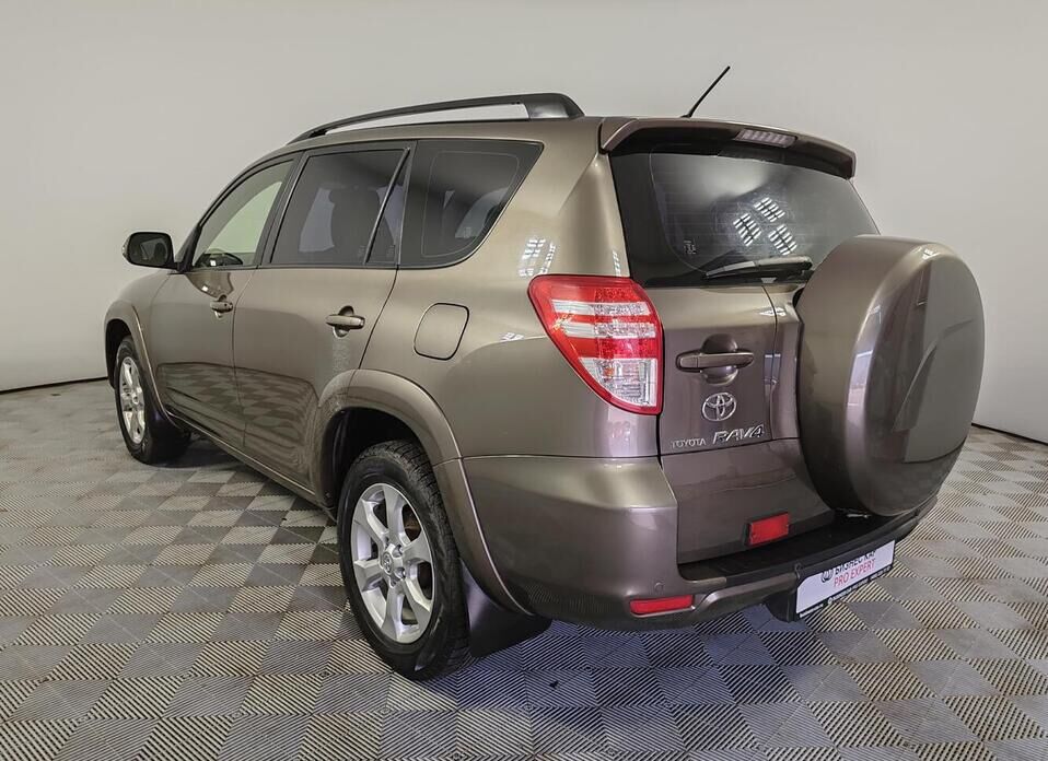 Toyota RAV4 2.4 AT (170 л.с.) 4WD