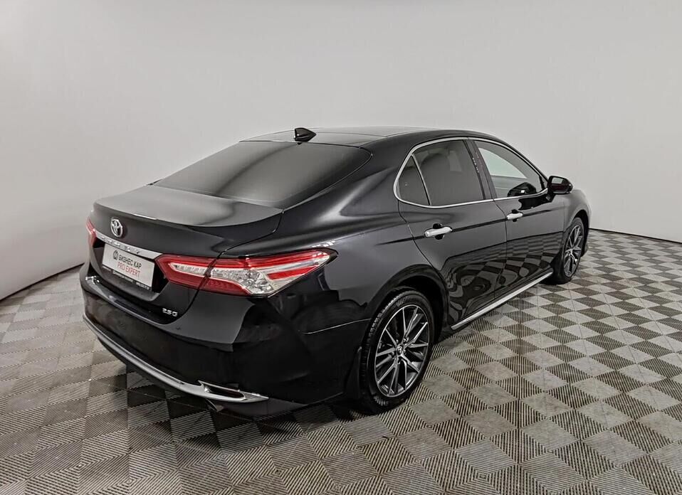Toyota Camry, VIII (XV70) Рестайлинг 2.5 AT (206 л.с.)