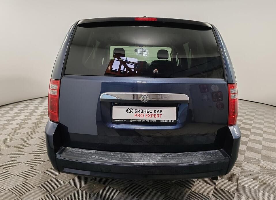 Dodge Caravan Grand 3.3 AT (173 л.с.)