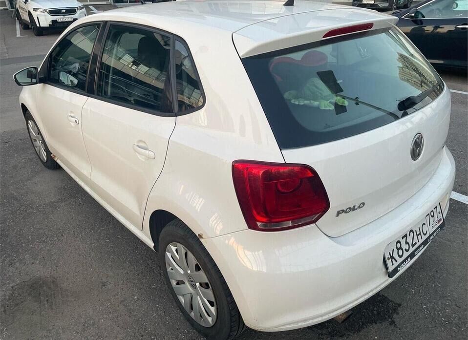 Volkswagen Polo 1.2 AMT (105 л.с.)