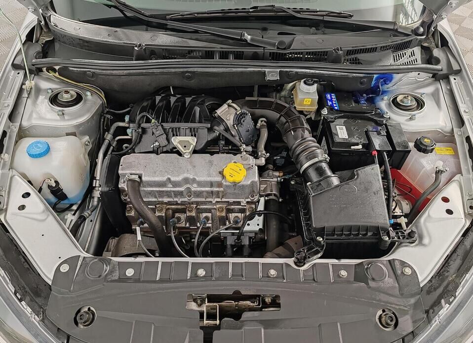 LADA (ВАЗ) Granta, I Рестайлинг Cross 1.6 MT (90 л.с.)