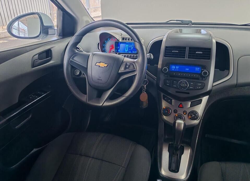Chevrolet Aveo, II 1.6 AT (115 л.с.)