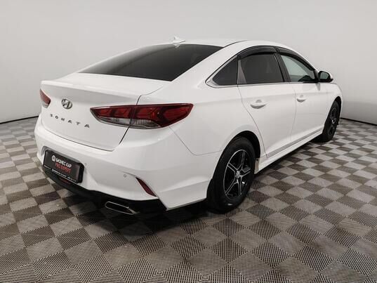 Hyundai Sonata, 2019&nbsp;г., 90&nbsp;703&nbsp;км