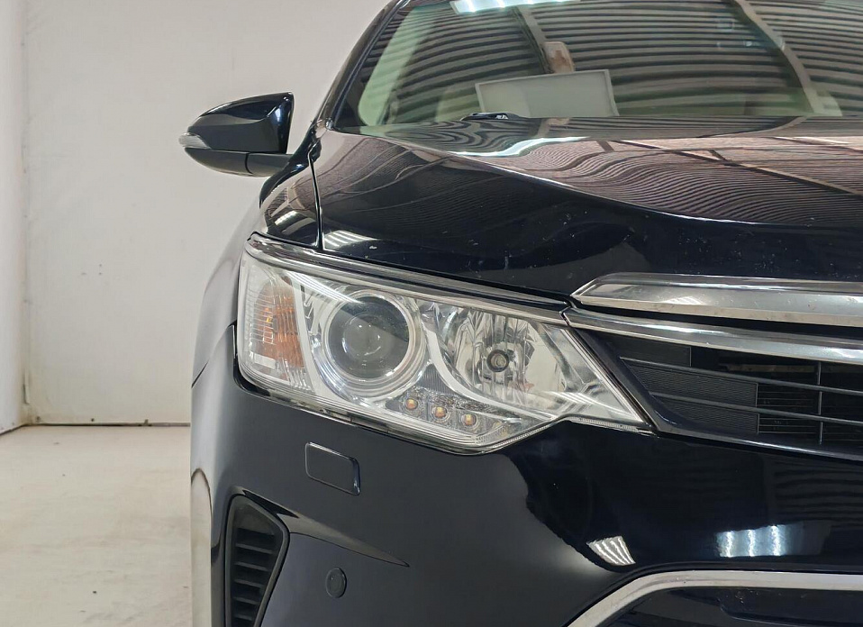 Toyota Camry, VII (XV50) Рестайлинг 2.5 AT (181 л.с.)