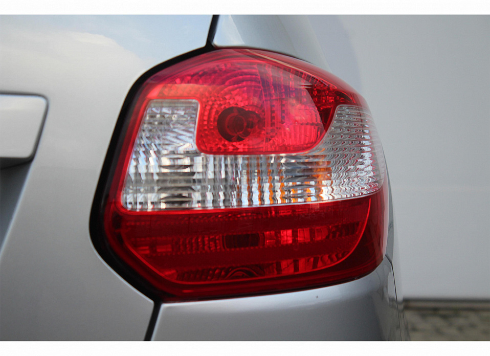 LADA (ВАЗ) Granta, I Рестайлинг Euro-2 1.6 MT (90 л.с.)