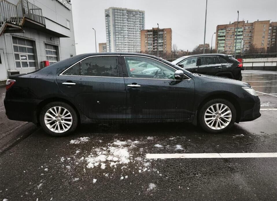 Toyota Camry, VII (XV50) Рестайлинг 2.5 AT (181 л.с.)