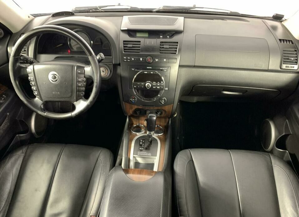 SsangYong Rexton 2.7d AT (186 л.с.) 4WD