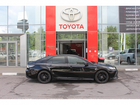 Toyota Camry, 2021 г., 61 625 км