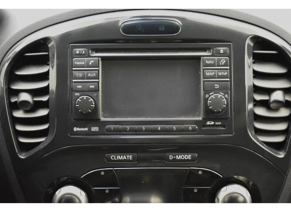 Nissan Juke 1.6 CVT (117 л.с.)