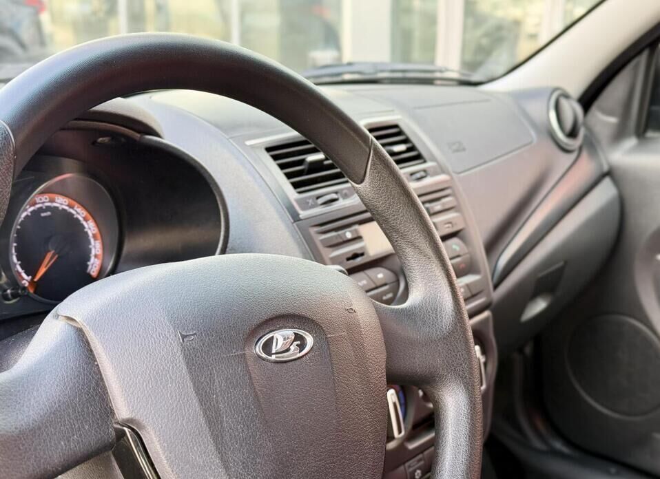 LADA (ВАЗ) Granta, I Рестайлинг Cross 1.6 MT (90 л.с.)