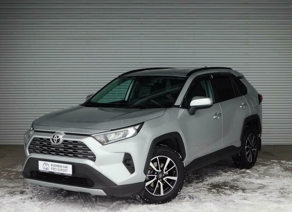 Toyota RAV4 2.5 AT (199 л.с.) 4WD