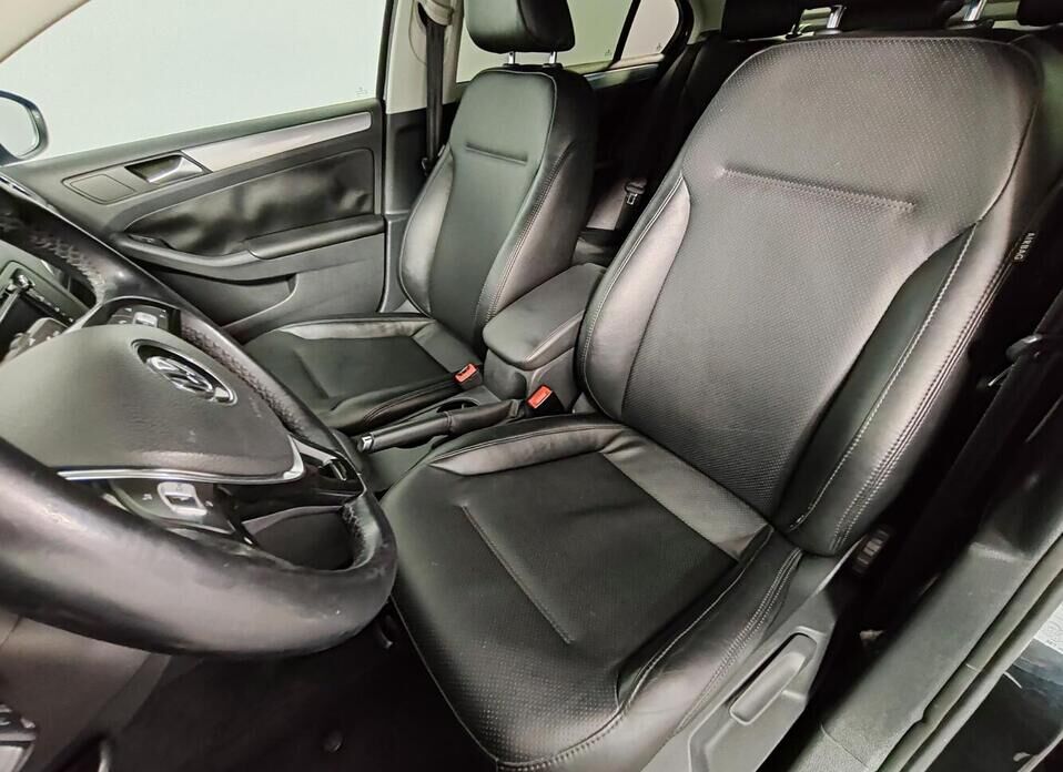 Volkswagen Jetta 1.4 AMT (122 л.с.)