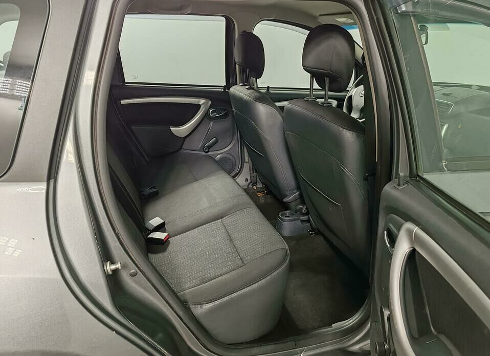 Nissan Terrano 2.0 AT (143 л.с.) 4WD