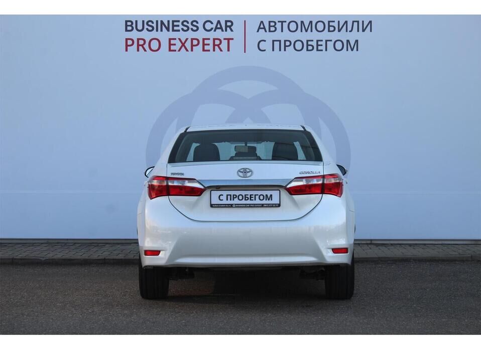 Toyota Corolla 1.6 CVT (122 л.с.)