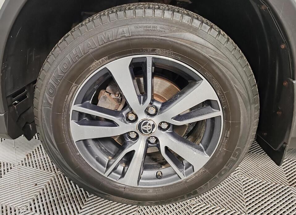 Toyota RAV4, IV (CA40) Рестайлинг 2.0 CVT (146 л.с.) 4WD