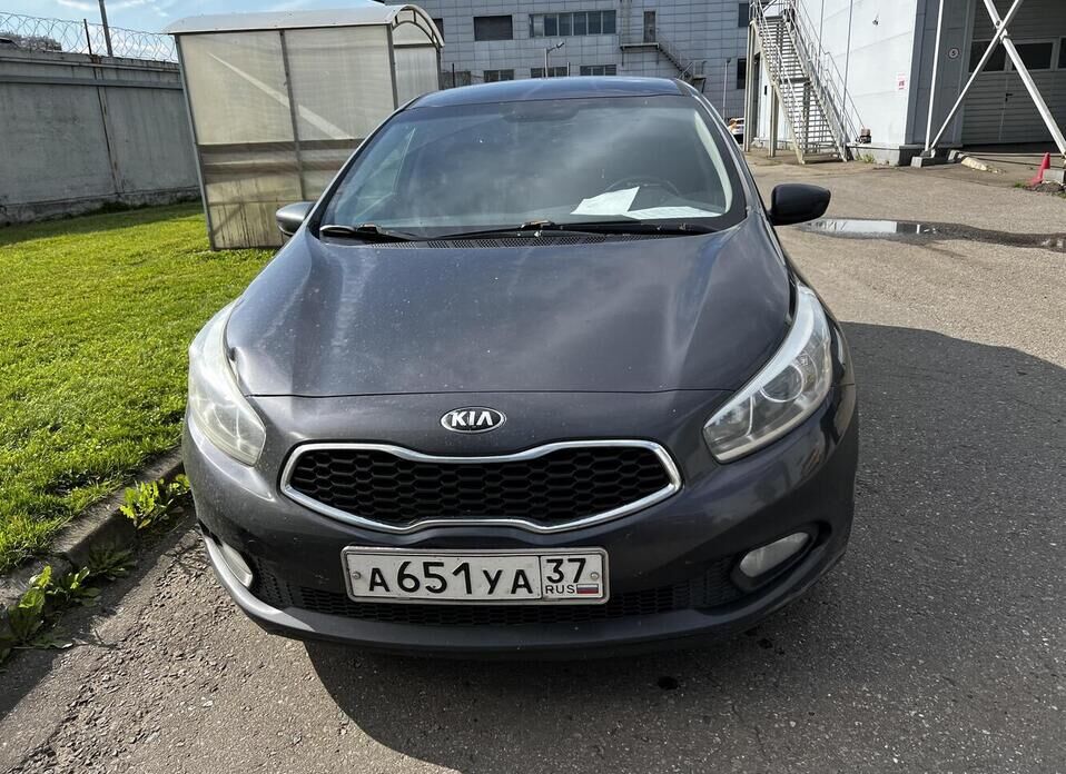 Kia Ceed 1.6 AT (129 л.с.)
