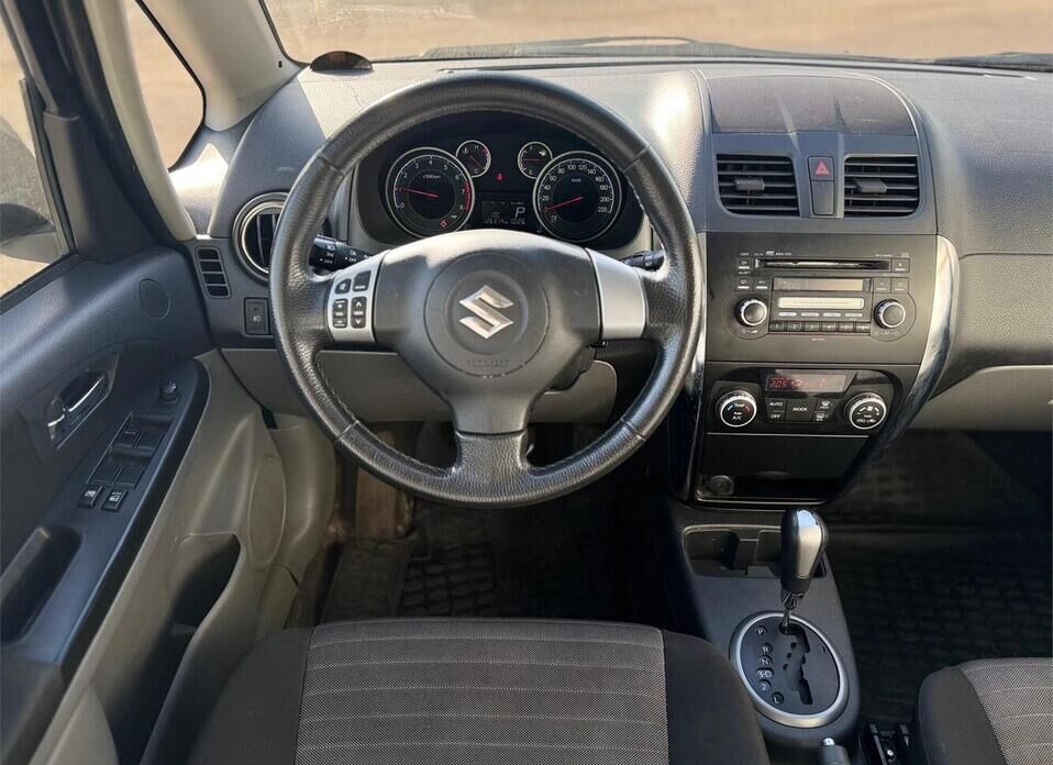 Suzuki SX4, I (Classic) Рестайлинг 1.6 AT (112 л.с.)