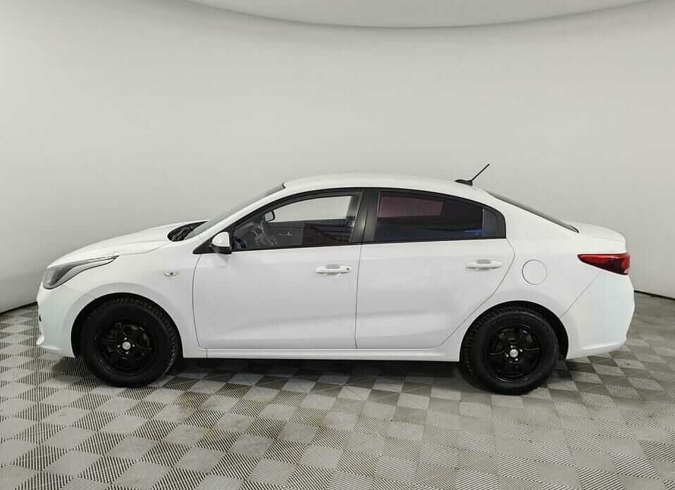 Kia Rio 1.6 AT (123 л.с.)