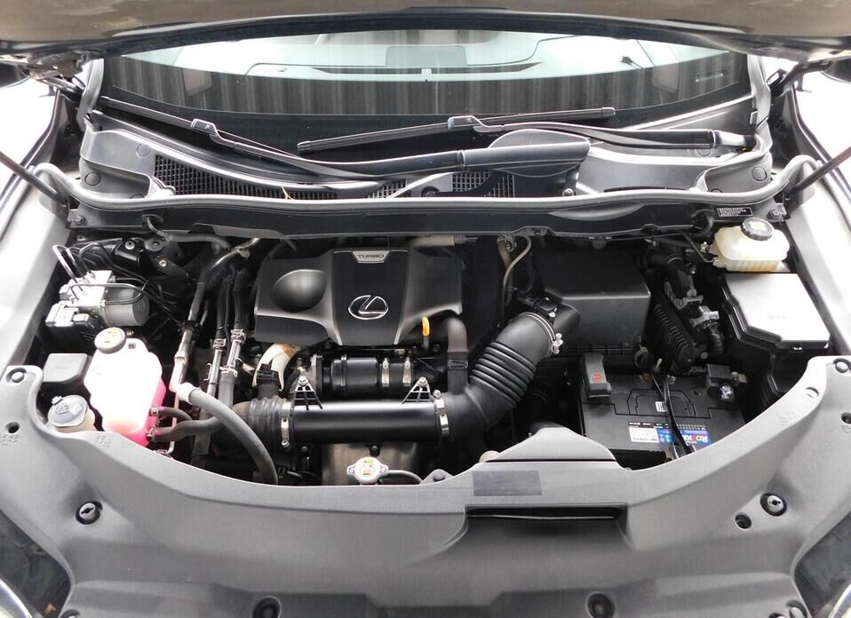 Lexus RX, IV Рестайлинг 300 2.0 AT (238 л.с.) 4WD