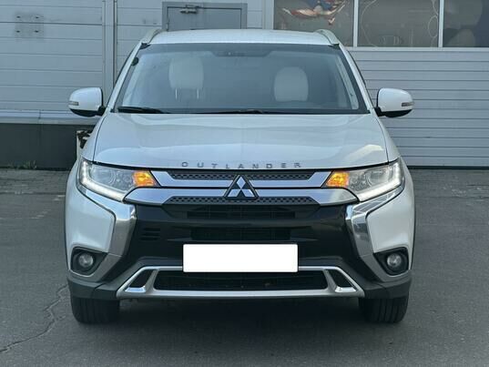 Mitsubishi Outlander, 2018 г., 220 215 км