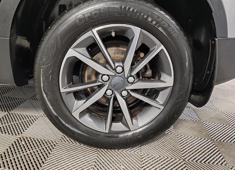 Geely Coolray 1.5 AMT (150 л.с.)