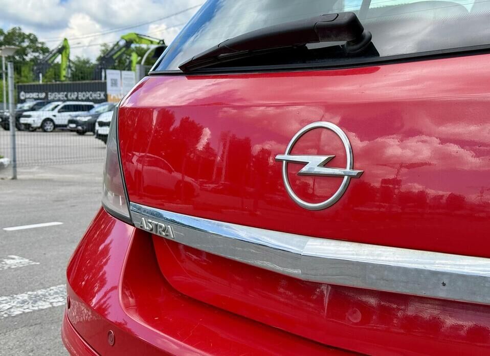 Opel Astra, H Рестайлинг 1.6 AMT (115 л.с.)