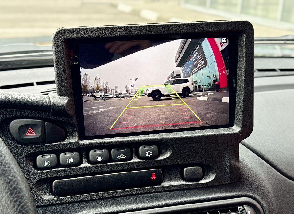 LADA (ВАЗ) Niva Travel, I 1.7 MT (80 л.с.) 4WD