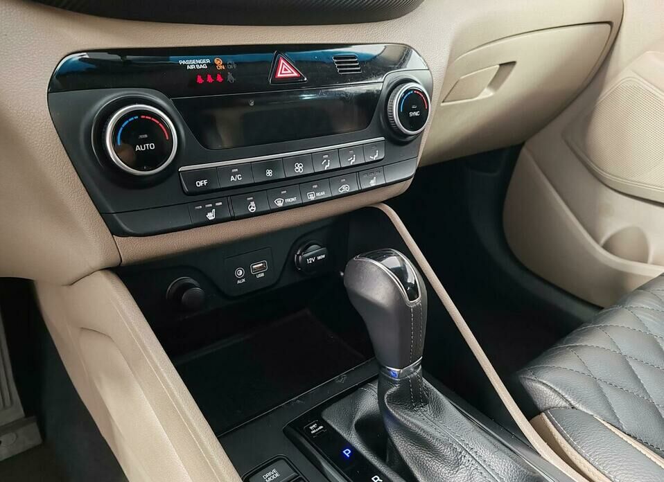 Hyundai Tucson 2.0d AT (185 л.с.) 4WD