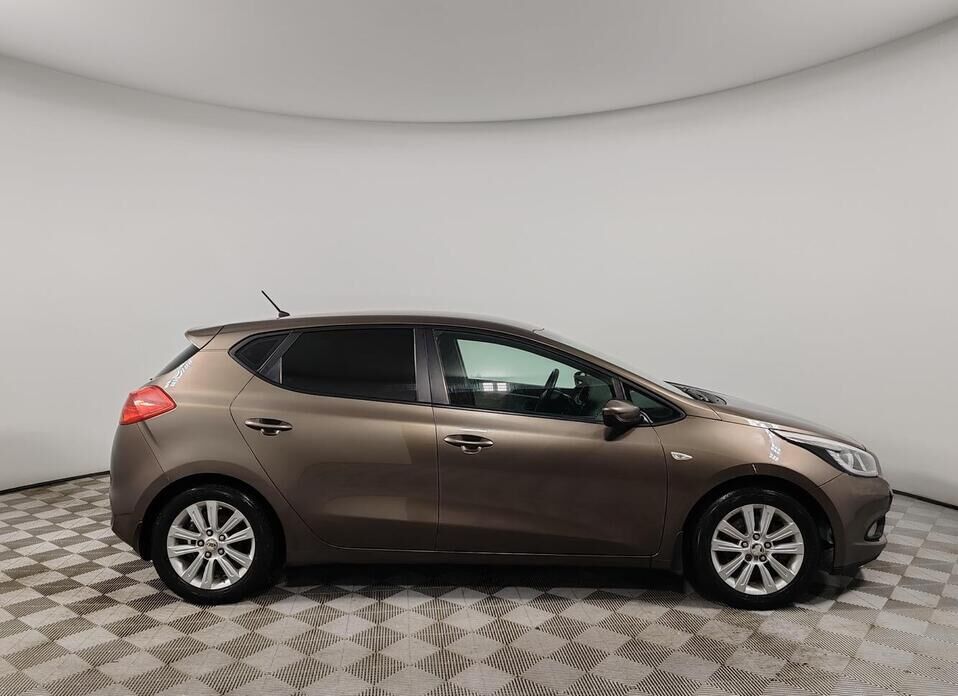 Kia Ceed, II 1.6 AT (129 л.с.)