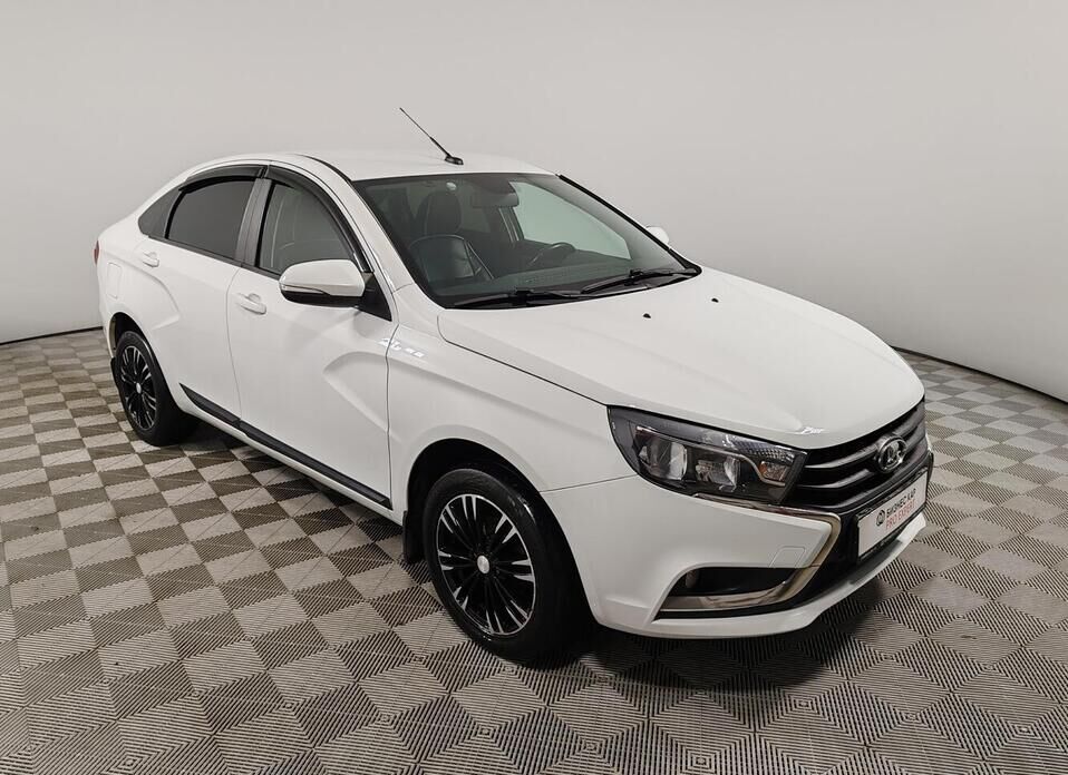 LADA (ВАЗ) Vesta, I 1.6 CVT (113 л.с.)